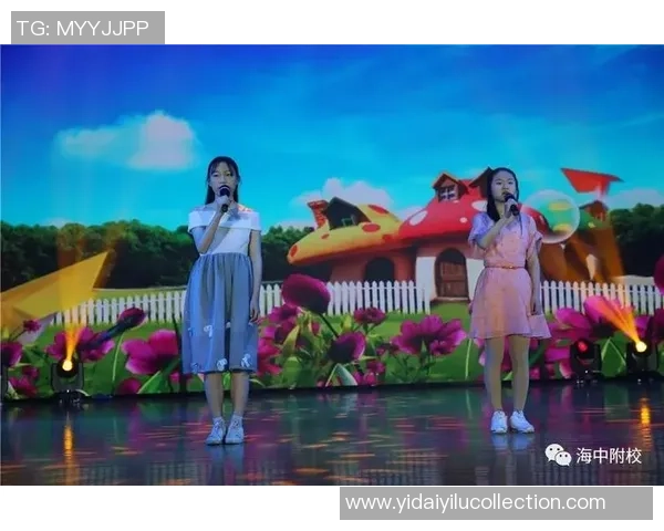 女孩与足球明星携手共度美好时光谱写青春爱情故事